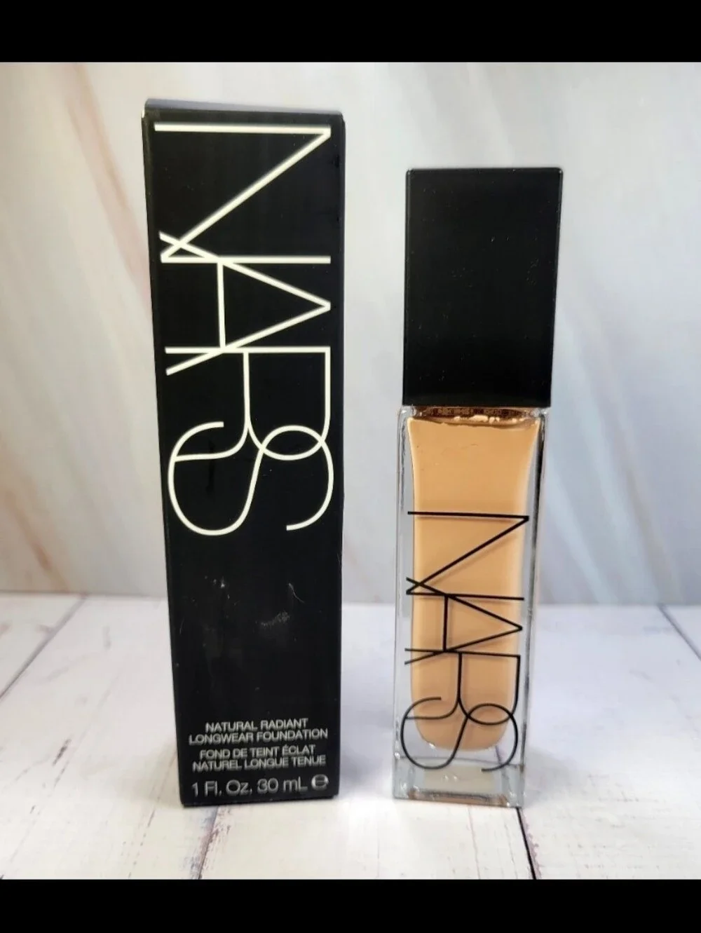 NARS Natural Radiant Longwear Liquid Foundation BNIB